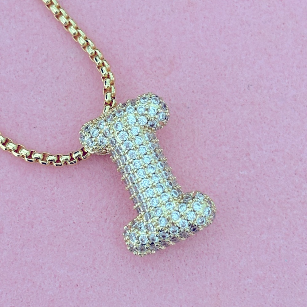 FLOLA Chunky Clear Crystal Initial Necklaces For Women Balloon Letter